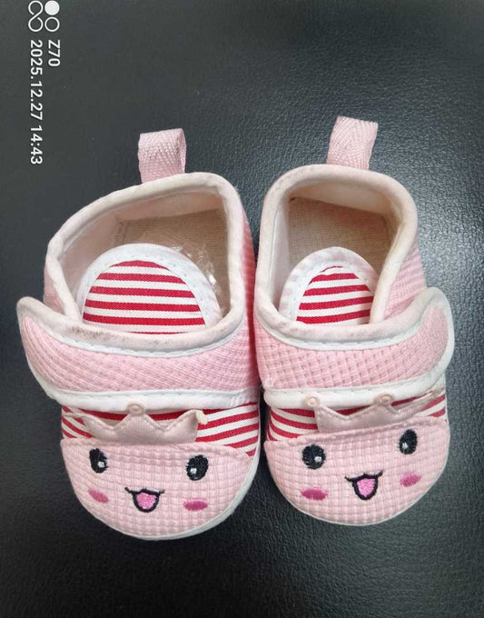 Baby boy shoe With Box 0-12 month