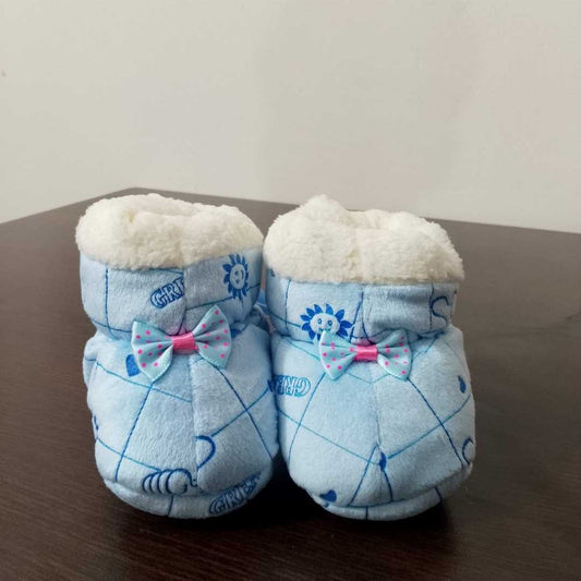 বাবুদের জুতা